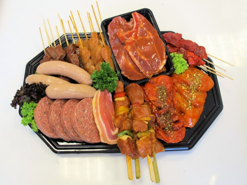 boucherie-LA TOUR-min_bbq_butcher_shop_supermarket_meal_party-766127